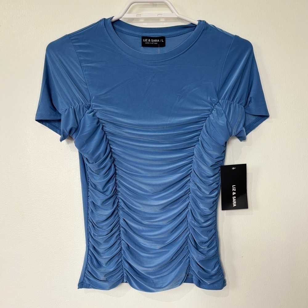 🎉4/30$🎉 Liz & Sara Ruched Blue Tee - Size L